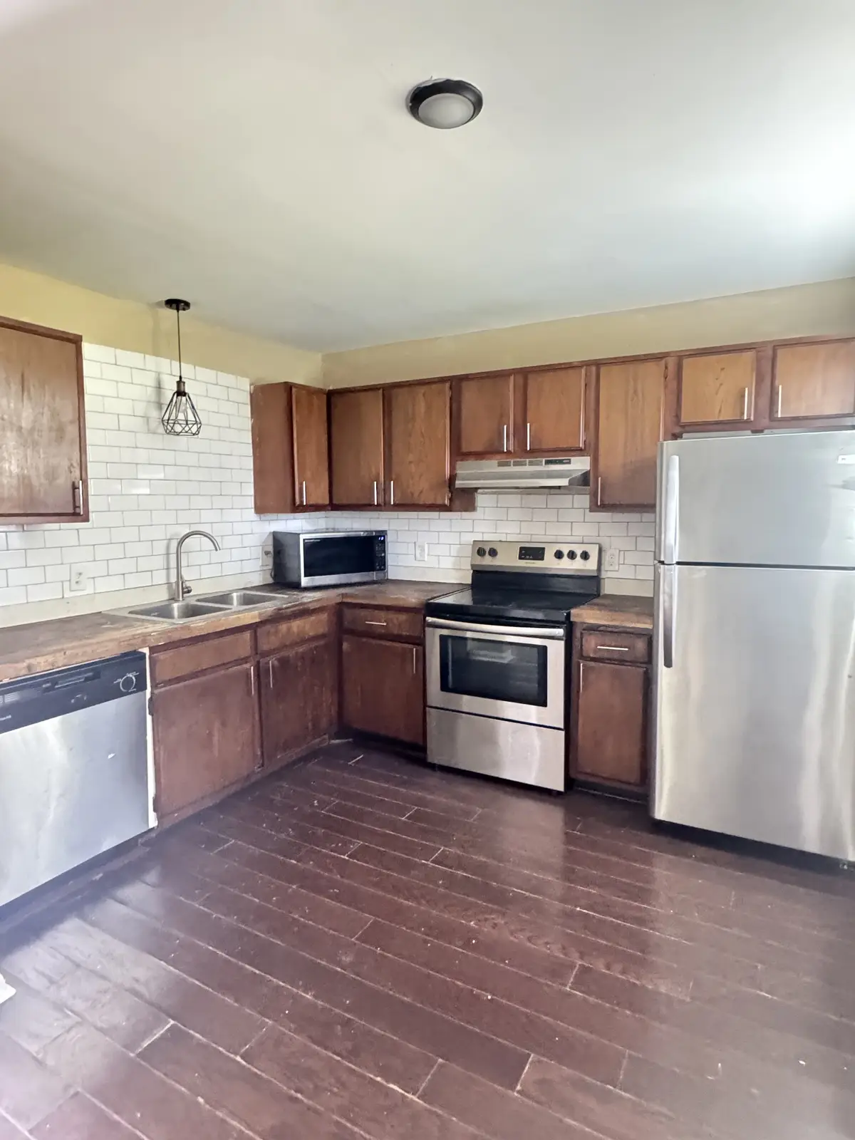 2408 Woodale Ln, Nashville, TN 37207 - Image #1