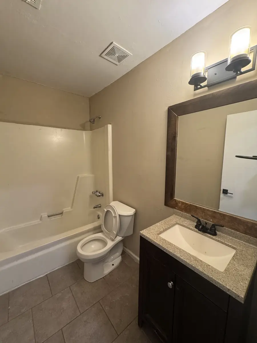 2408 Woodale Ln, Nashville, TN 37207 - Image #3