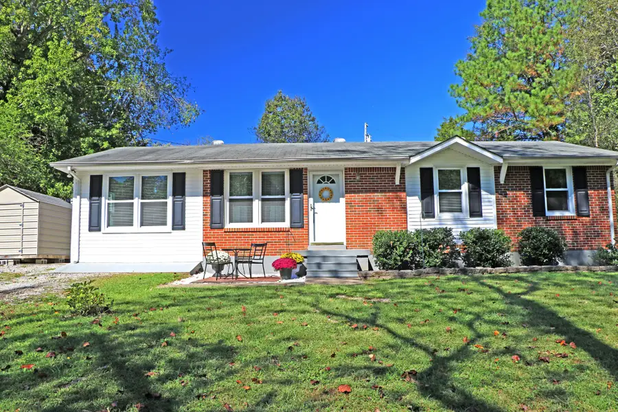 241 Castle Ln, Dover, TN 37058 - Image #3