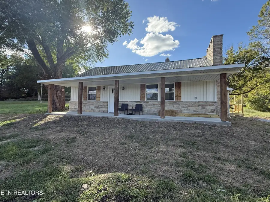 8415 Morgan County Hwy, Sunbright, TN 37872 - Image #2