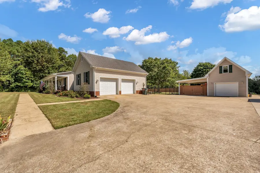 118 Old Jackson Hwy, Leoma, TN 38468 - Image #2