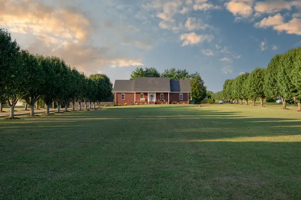 215 Highway 82 E, Bell Buckle, TN 37020