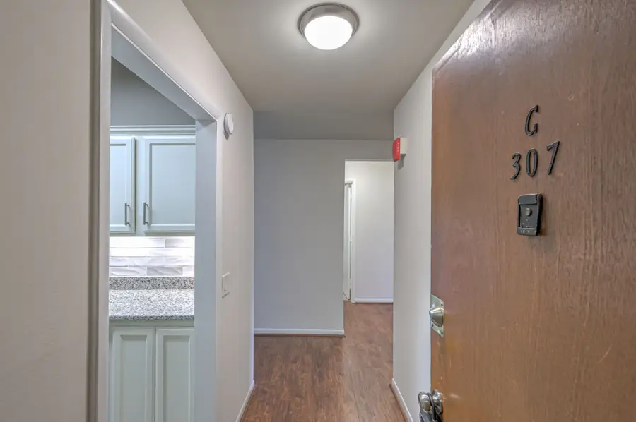 4425 Westlawn Dr #C307, Nashville, TN 37209 - Image #2