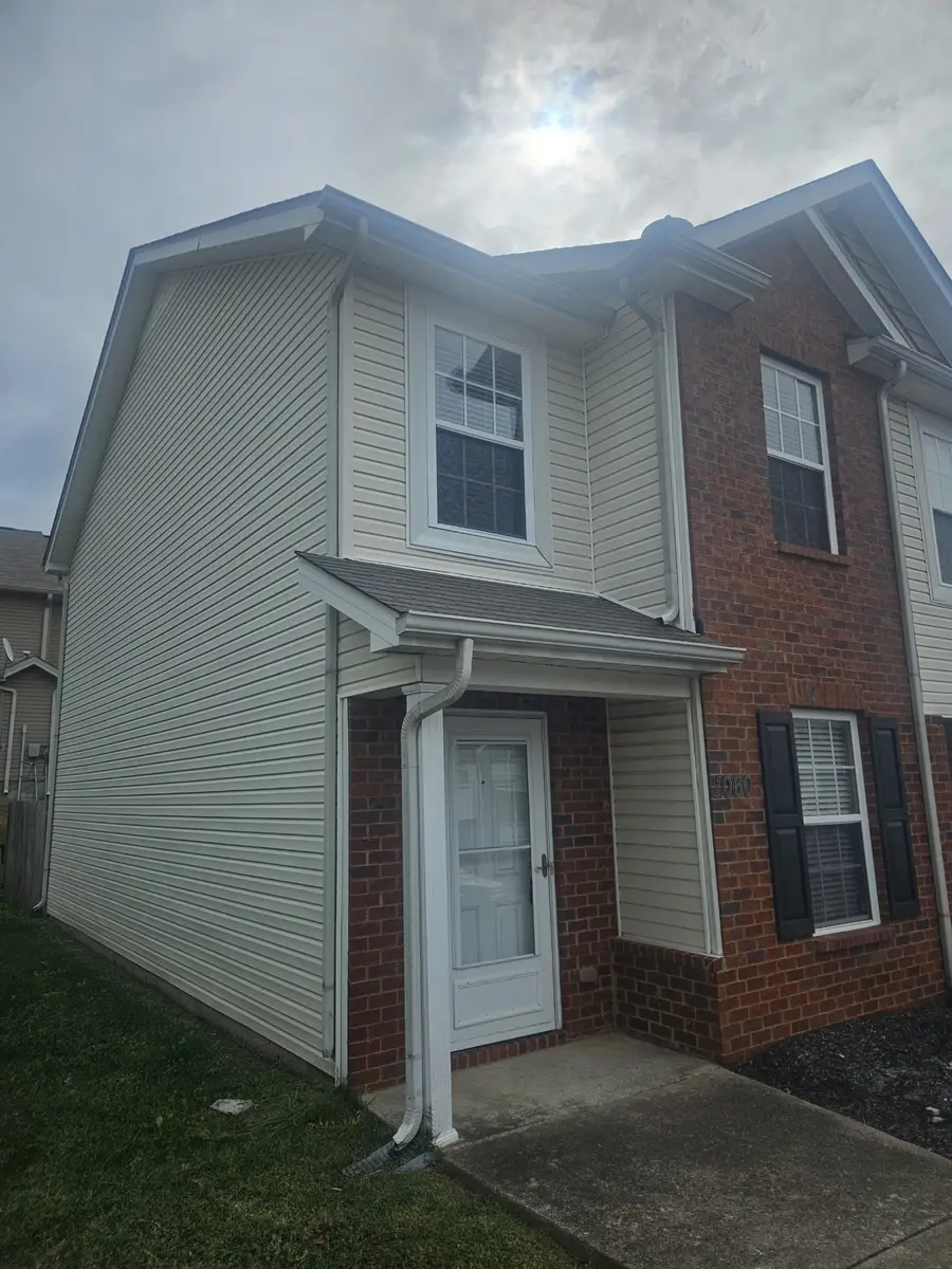 1060 Arlene Dr, La Vergne, TN 37086 - Image #2