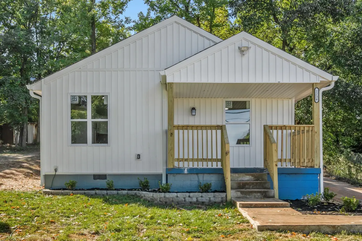 1234 Paradise Hill Rd, Clarksville, TN 37040 - #1