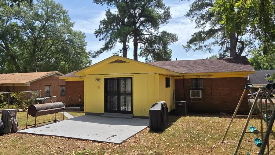 3953 Hedgerow Dr, Memphis, TN 38109 - Image #3