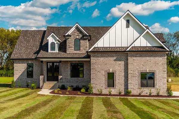 1060 Mill Brook Way, Gallatin, TN 37066