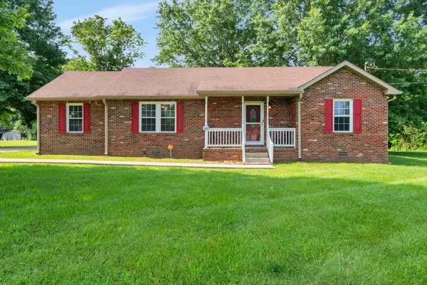2220 Pleasant View Rd, Pleasant View, TN 37146