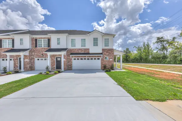 35 Hardwood Rd, Tullahoma, TN 37388