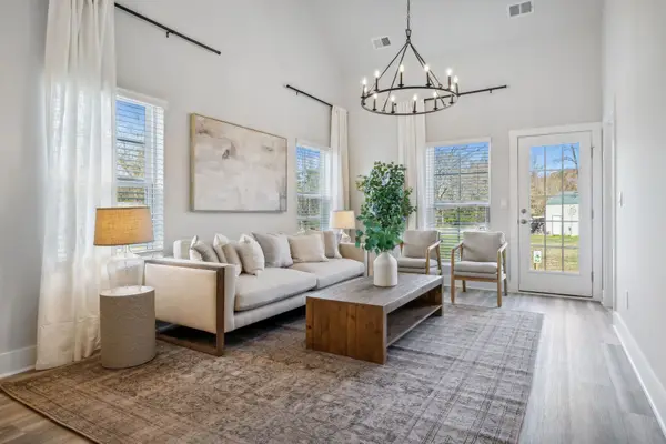 533 Tulip Springs Ct, Hermitage, TN 37076