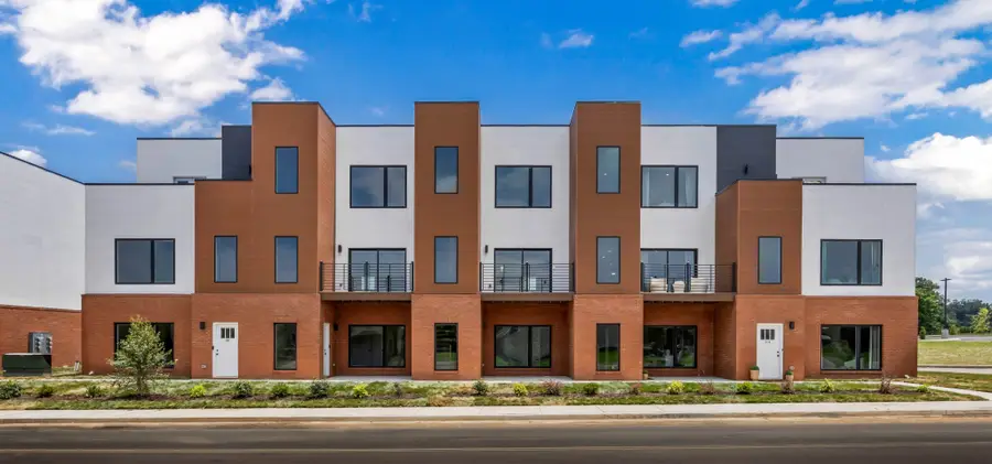 2409 Pea Ridge Rd, Clarksville, TN 37040 - Image #2