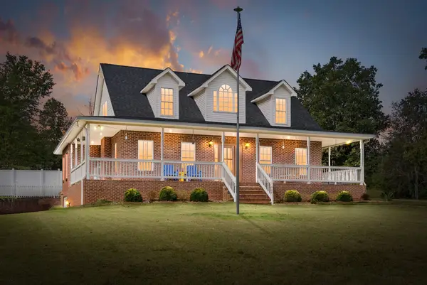 3989 Cadiz Rd, Bumpus Mills, TN 37028