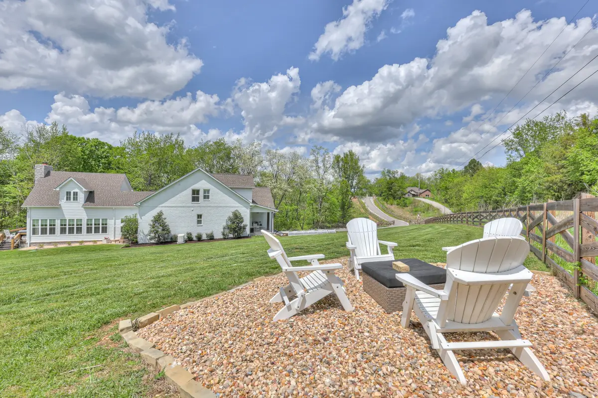 6615 Herbert Shannon Rd, Springfield, TN 37172 - Image #1