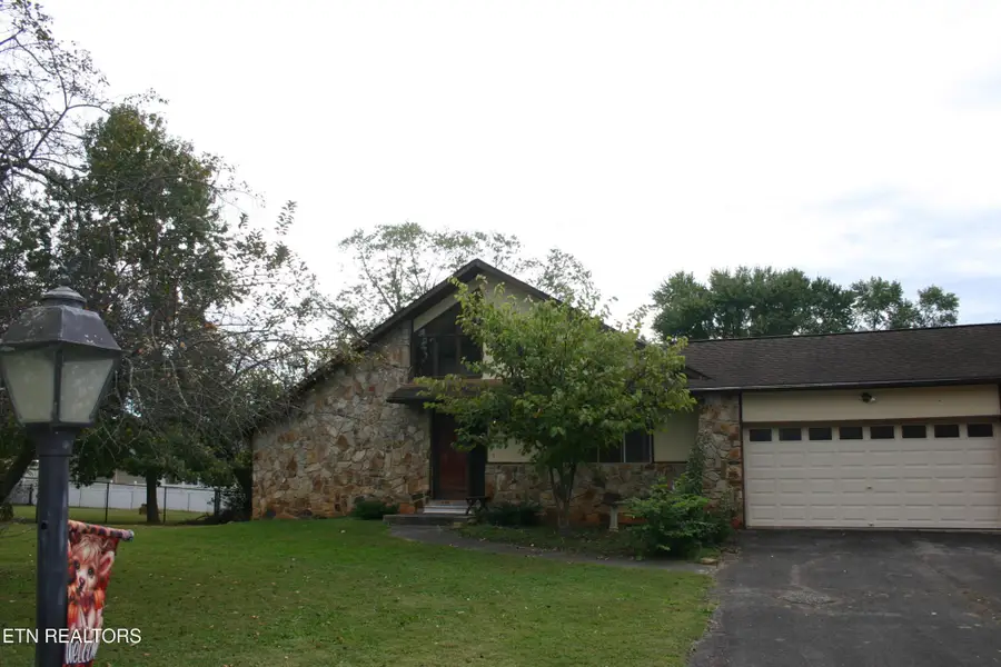 4908 Montmorency Drive, Powell, TN 37849 - Image #3