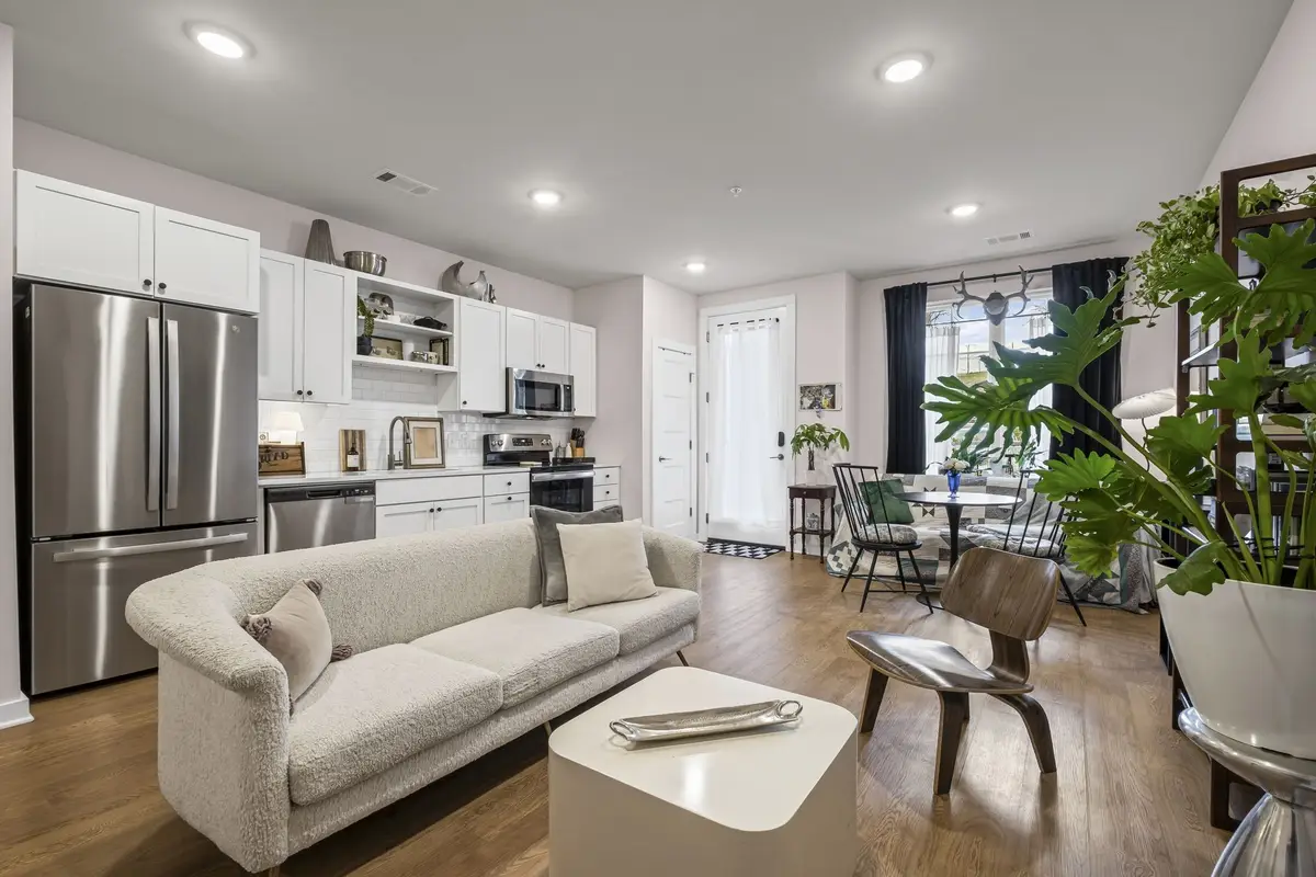 600 E Trinity Ln #118, Nashville, TN 37207 - #1