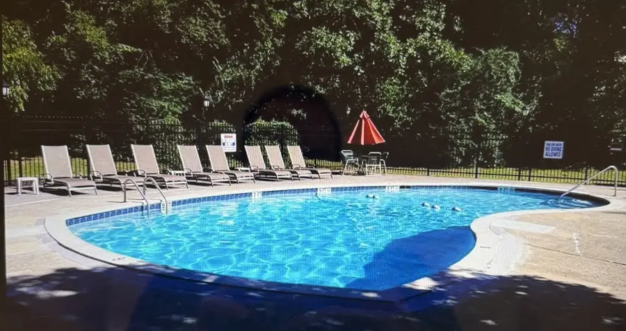 2445 Ravine Dr, Nashville, TN 37217 - Image #2