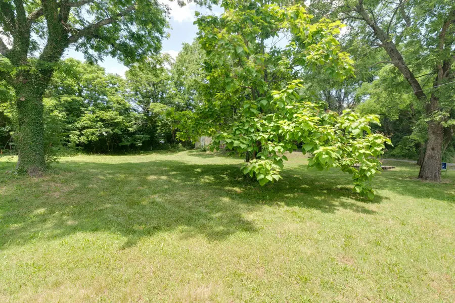601 Bullock St, Columbia, TN 38401 - #2