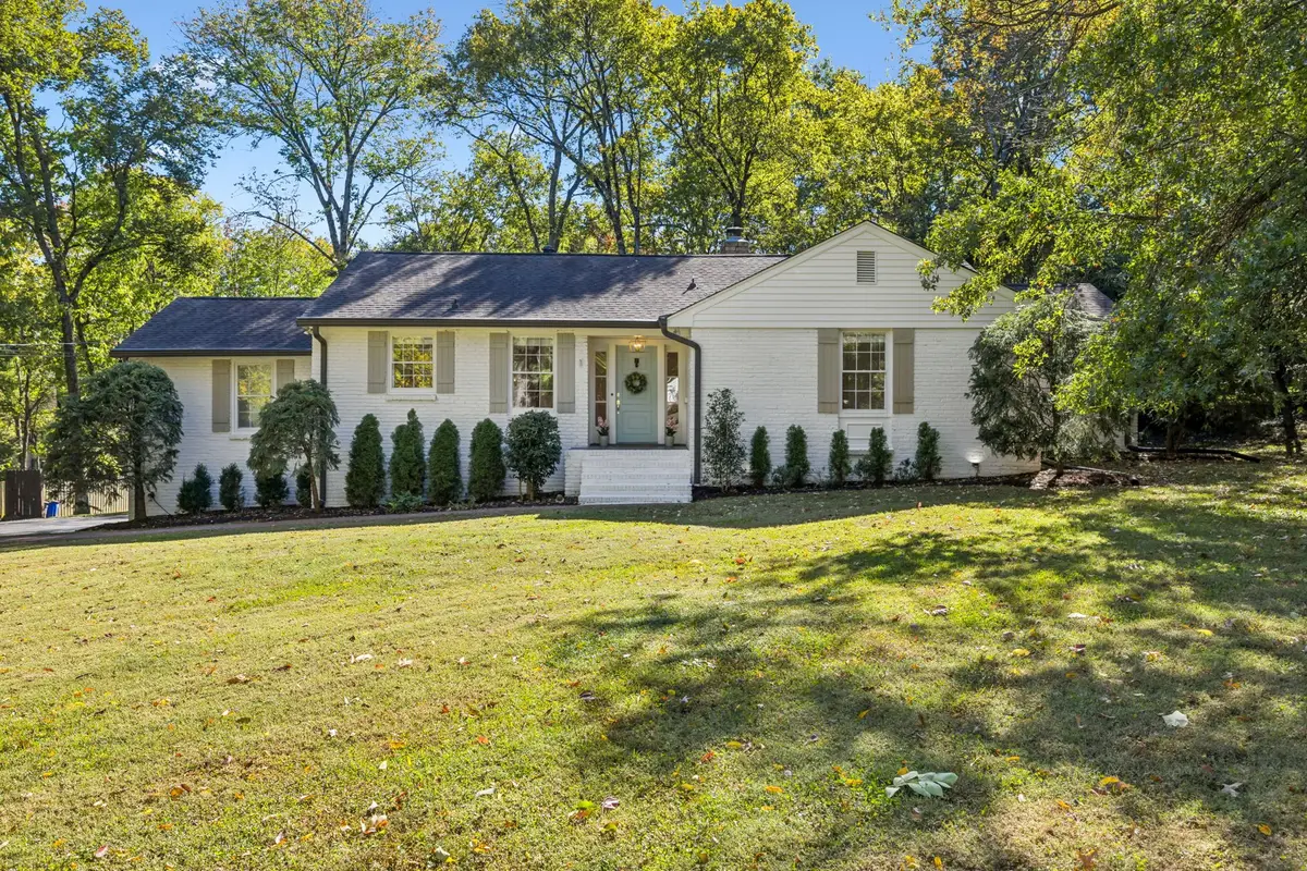 819 Forest Acres Dr, Nashville, TN 37220 - Image #1