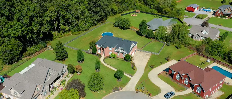 3060 Joey Ct, Pleasant View, TN 37146 - Image #2