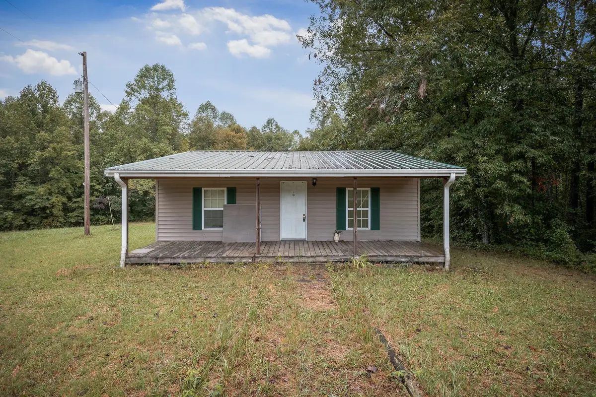 229 Craig Rd, Monterey, TN 38574 - Image #1