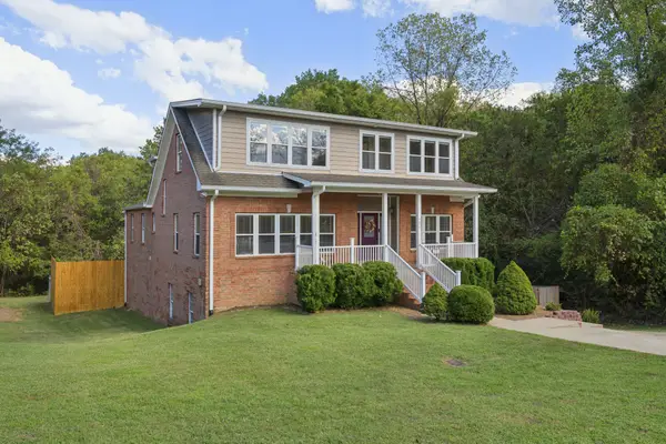 631 Ellen Dr, Goodlettsville, TN 37072