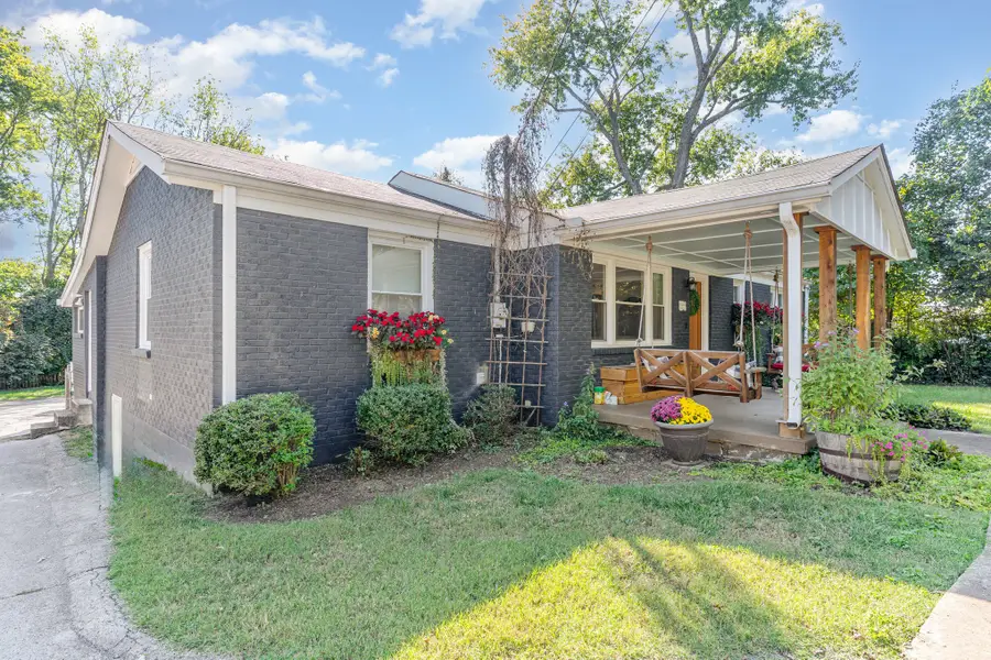 217 Maple Dr, Franklin, TN 37064 - #2