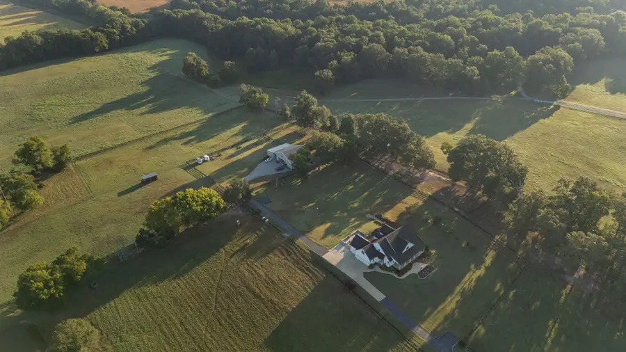 1421 Lawrence Ln, Springfield, TN 37172 - Image #3