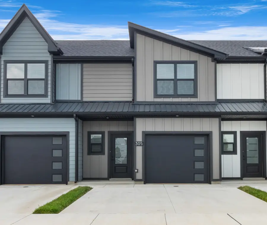 305 Jonathan Wade Circle, Clarksville, TN 37043 - Image #3