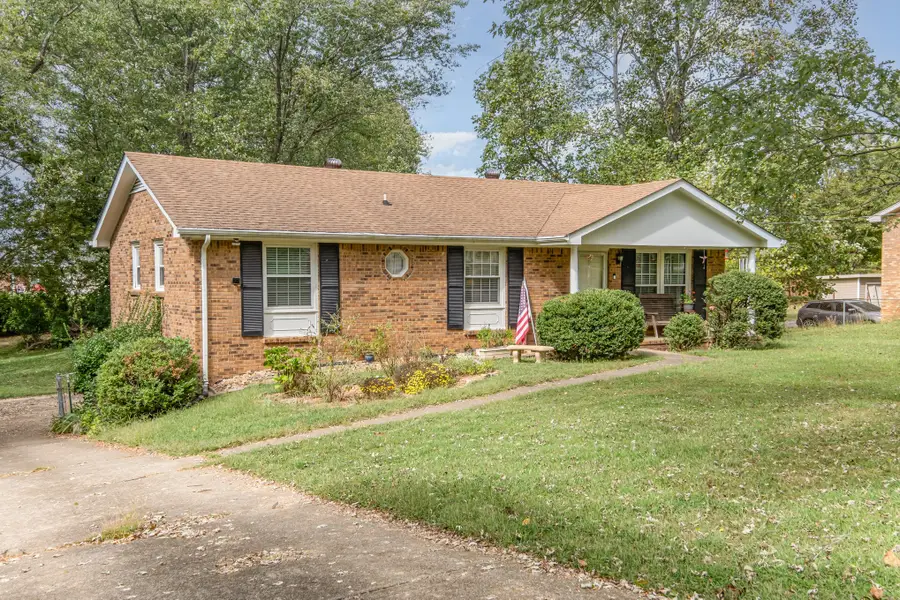 2032 Whitland Dr, Clarksville, TN 37043 - #2