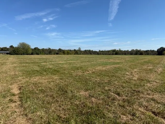 401 Smith Rd, Crossville, TN 38571 - Image #3