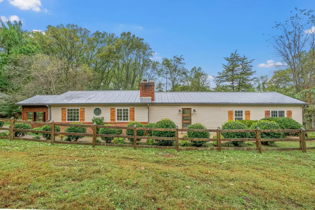 2938 Highway 48, Cunningham, TN 37052 - Image #1