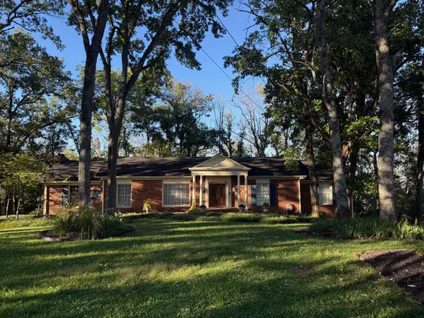 877 Hillhaven Ct, Nashville, TN 37220