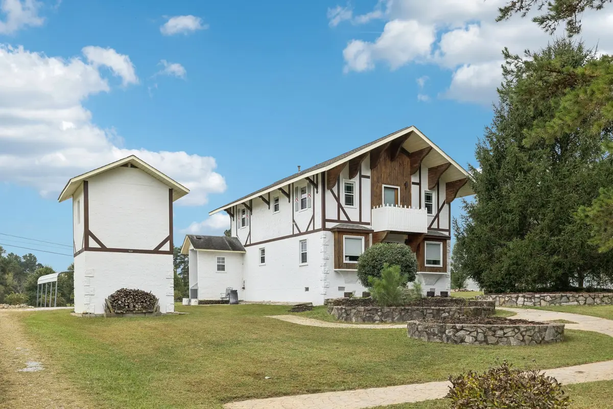 106 Highland St, Hohenwald, TN 38462 - Image #1