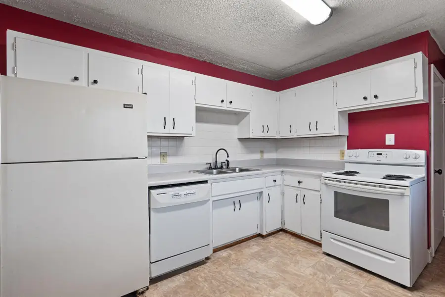 110 Fairhill Avenue, Calhoun, TN 37309 - #3