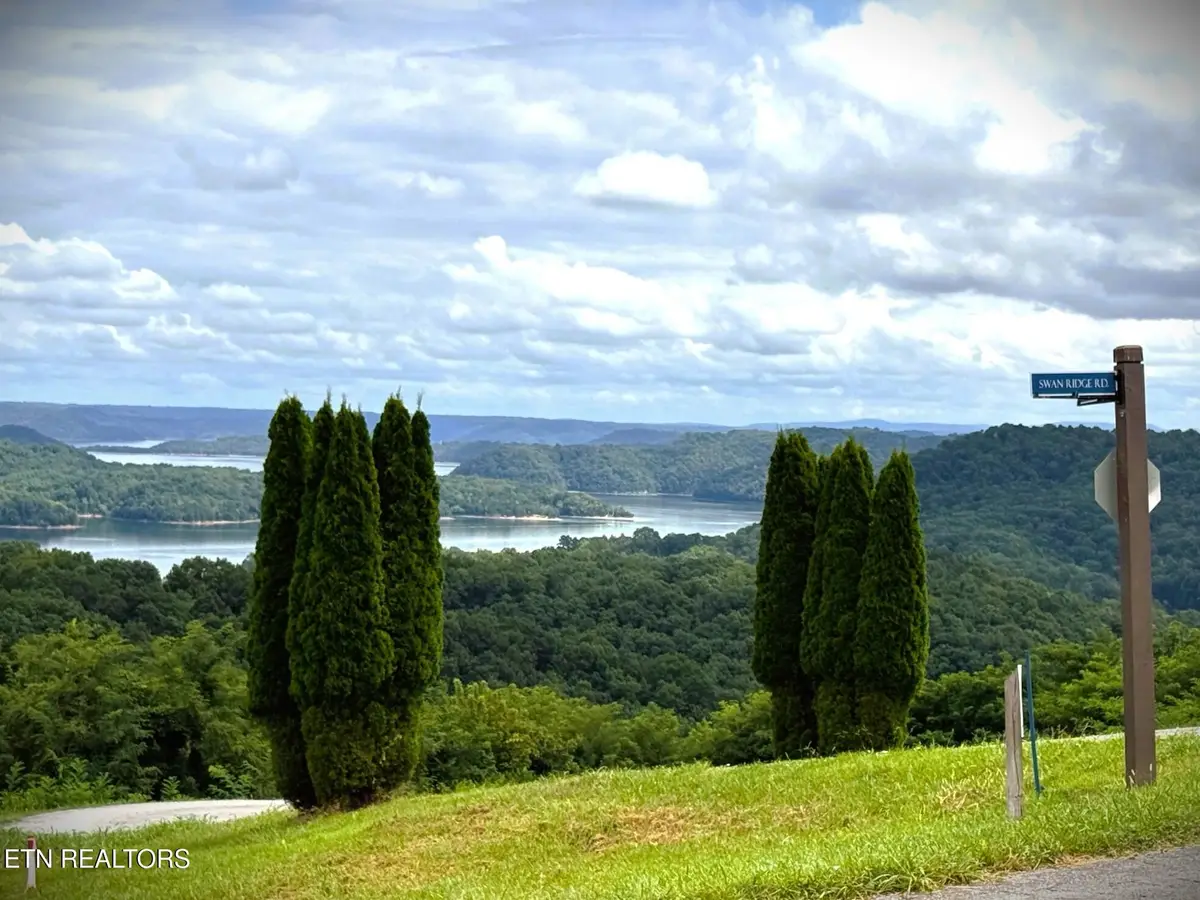 15 Swan Ridge Rd, Hilham, TN 38568 - Image #1