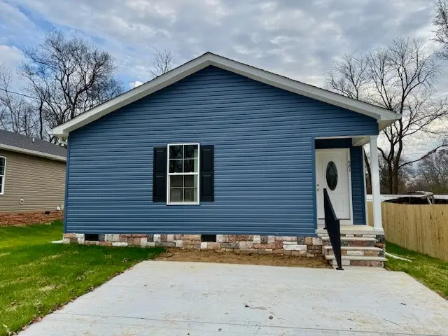 421 W Waggoner St, Tullahoma, TN 37388 - Image #1