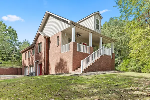 2294 Daniels Rd, Greenbrier, TN 37073