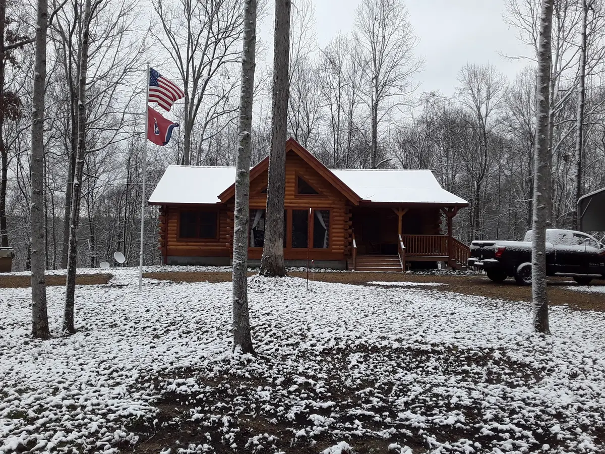 1006 Oakmont Rd, Ashland City, TN 37015 - Image #1