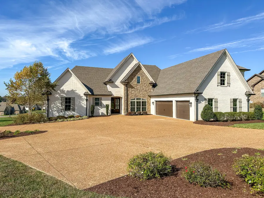 2308 Cages Bend Rd, Gallatin, TN 37066 - Image #2