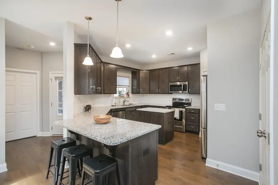 608 Douglas St, Lebanon, TN 37087 - #2