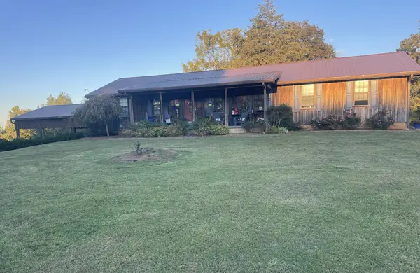 2890 Nance Bend Rd, Clifton, TN 38425