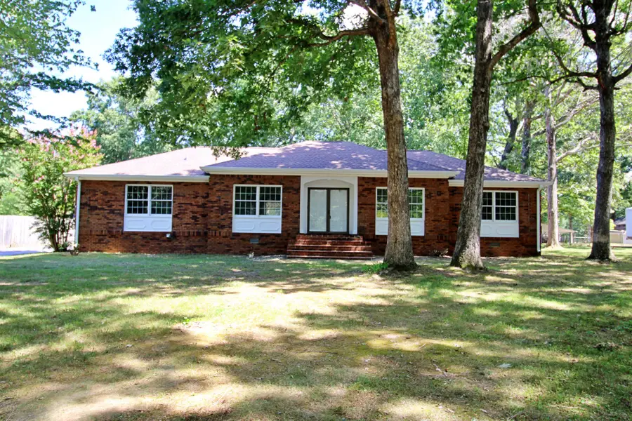 1414 Hillwood Cir, Lafayette, TN 37083 - Image #3