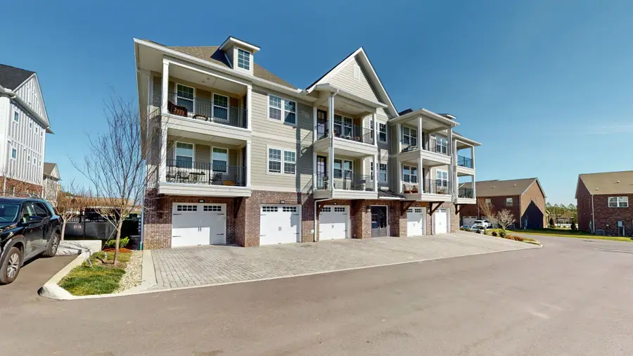 1000 Vintage Green Ln #1206, Franklin, TN 37064 - Image #2