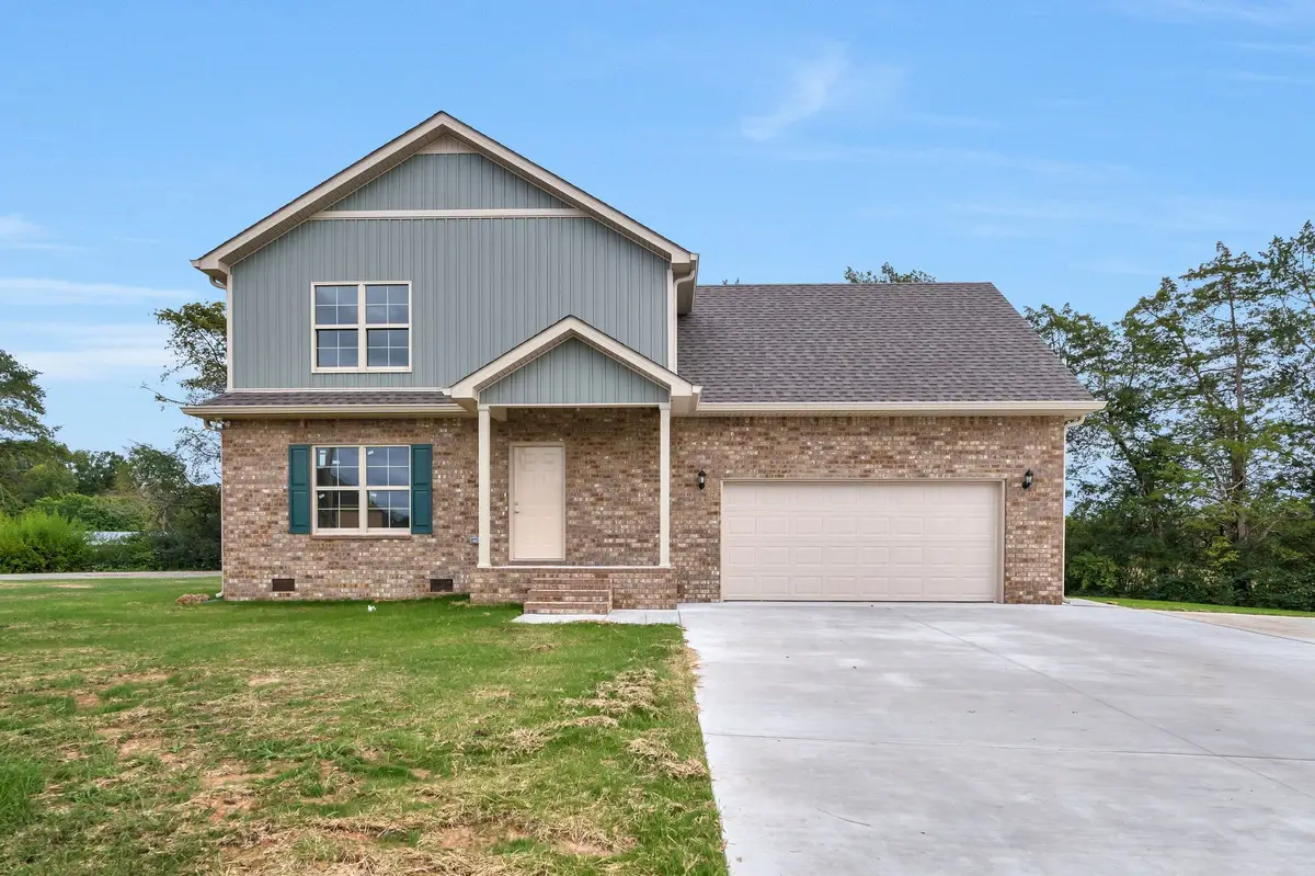 383 Doak Rd, Manchester, TN 37355 - Image #1