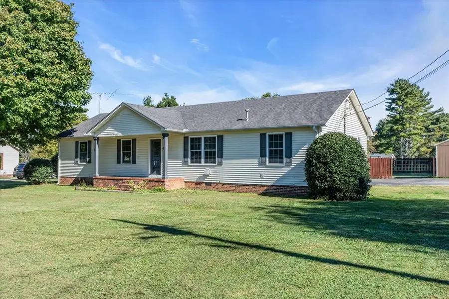 145 Hawkins Dr, Smithville, TN 37166 - Image #3