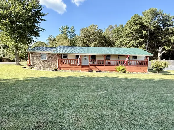 26 Water Cure Rd, Belvidere, TN 37306