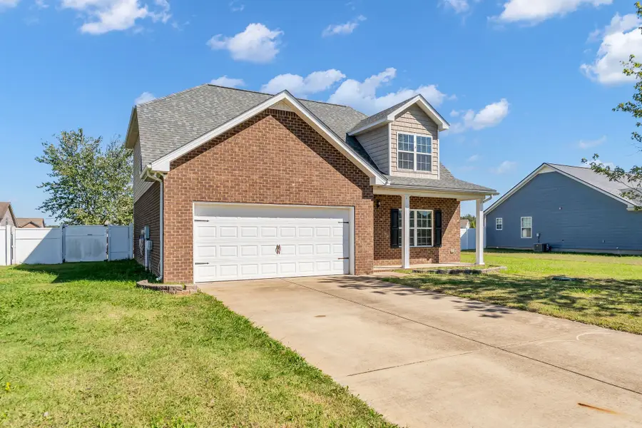 704 Silverhill Dr, Murfreesboro, TN 37129 - #2