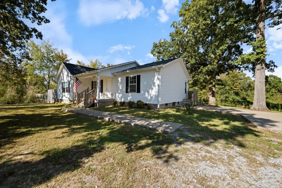 1318 Yellow Creek Rd, Dickson, TN 37055 - Image #3