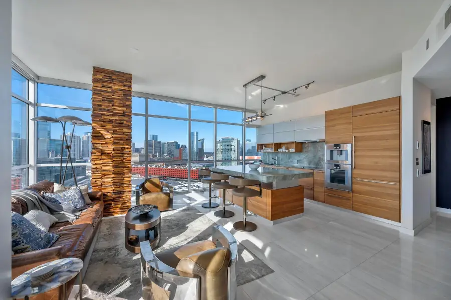 600 12th Avenue S #1801, Nashville, TN 37203 - Image #2