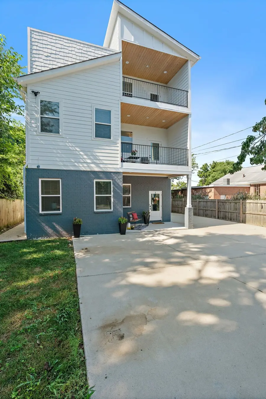 101 Lyle Ln, Nashville, TN 37210 - Image #3